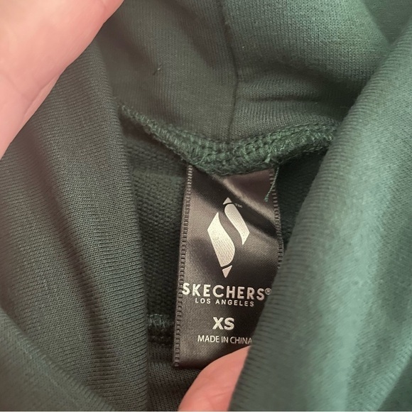 SKECHERS SKECHLUXE turtleneck in green - Picture 5 of 13